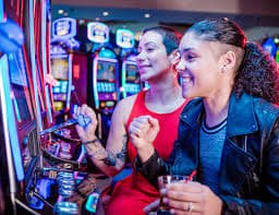 Slot game mechanics guide showing paylines and bonus round details for jl 866 Philippines players
